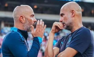 1场胜负改格局！曼联送维拉冲冠，阿森纳曼城3分生死战炸锅欧冠