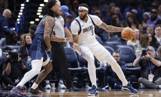 名记：独行侠在内外部都讨论过浓眉的交易